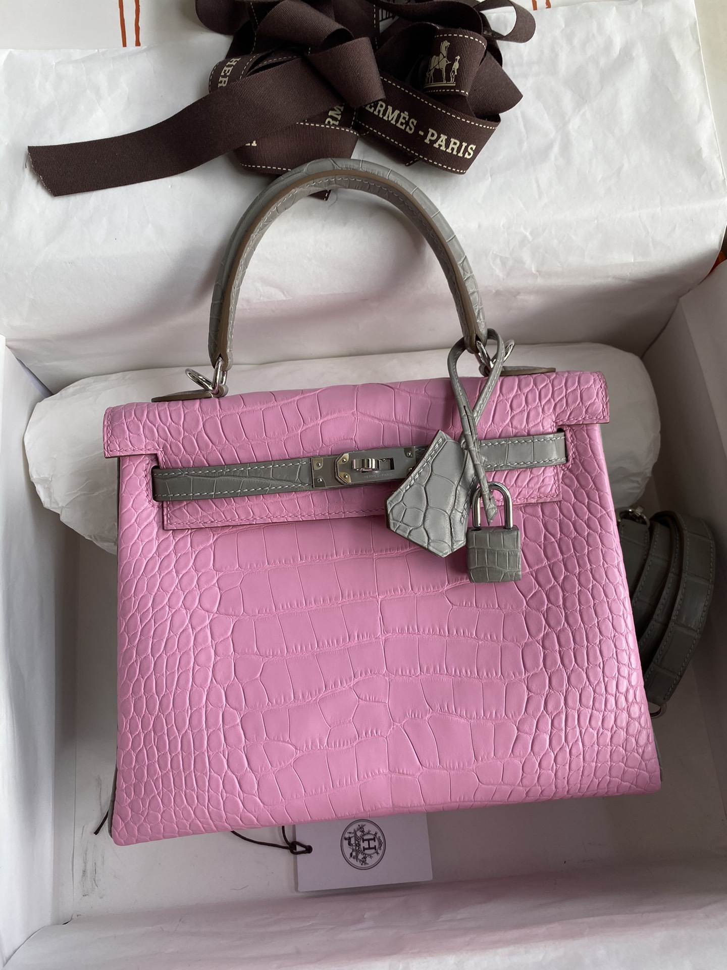 Hermes Kelly 25cm Handbag Shoulder Bag In Pink Grey Crocodile Niloticus Leather